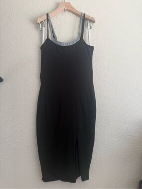 Classic Black Midi Slip Dress with Contrast Gray Straps